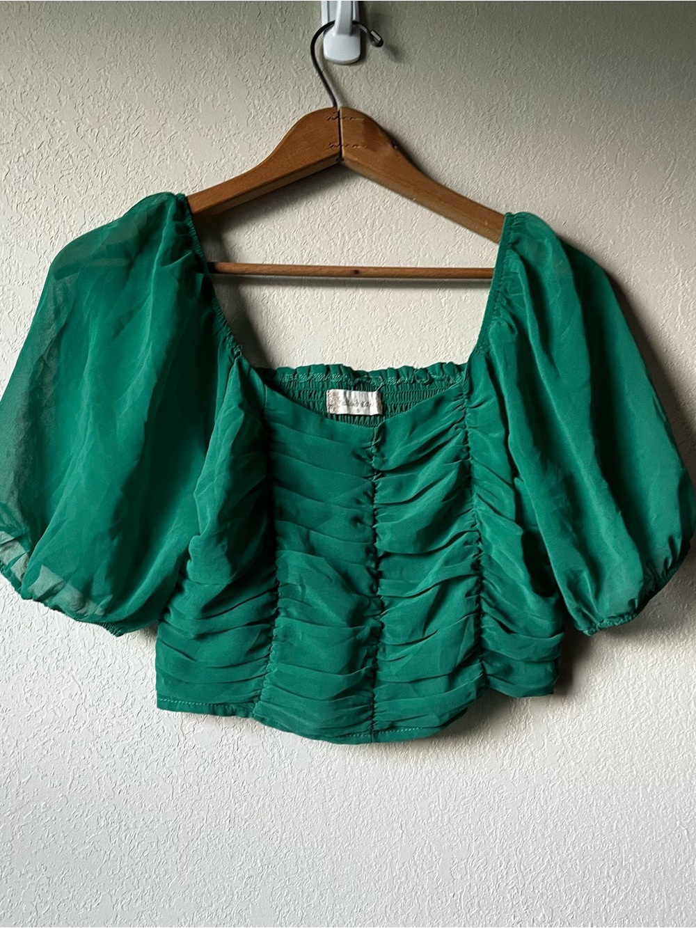 Altard State Green Puff Sleeve Ruched Crop Top